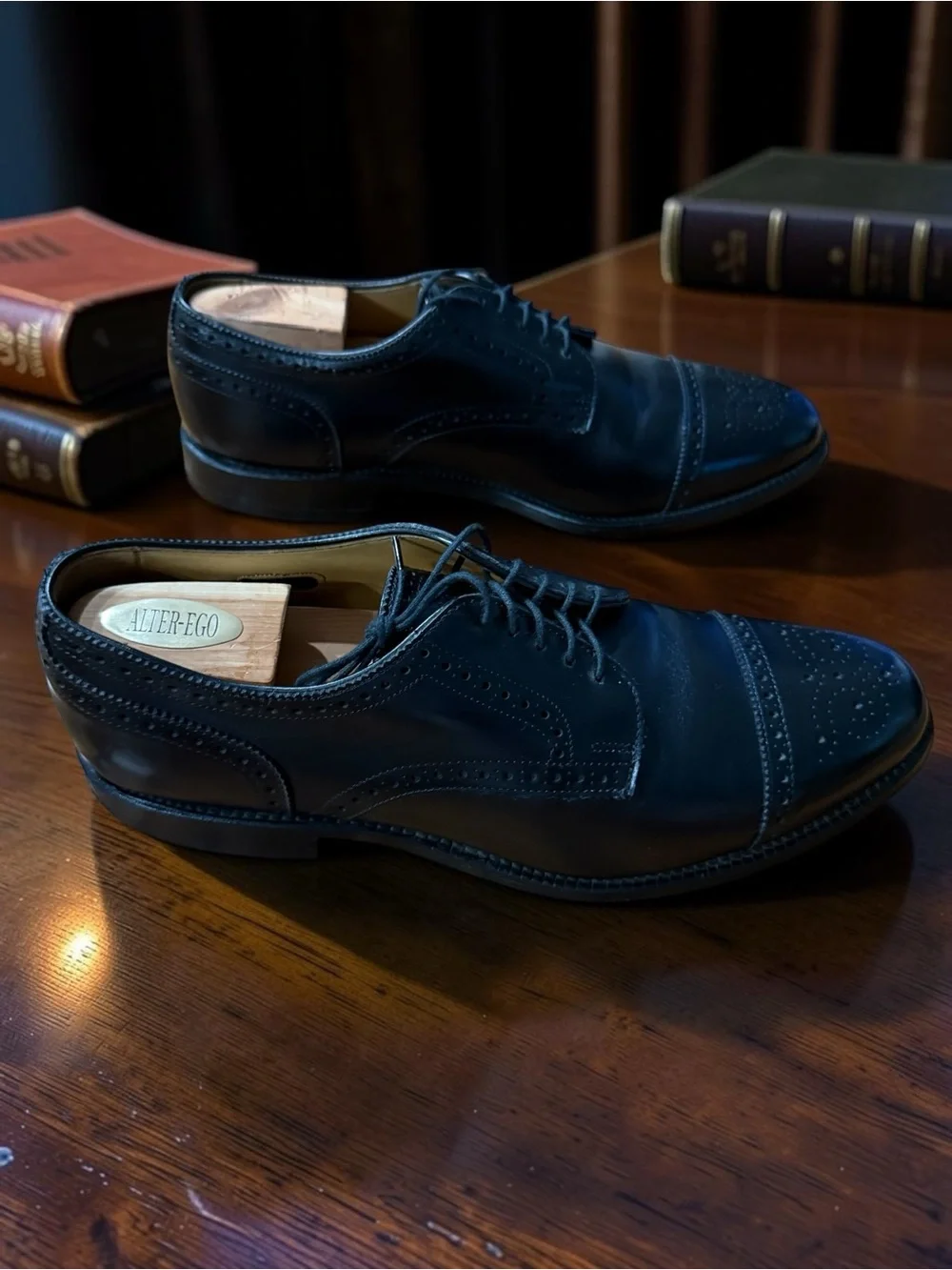 Allen Edmonds Sanford Black Cap Toe Brogue Derby 10.5E 5707 Made in USA Excellen